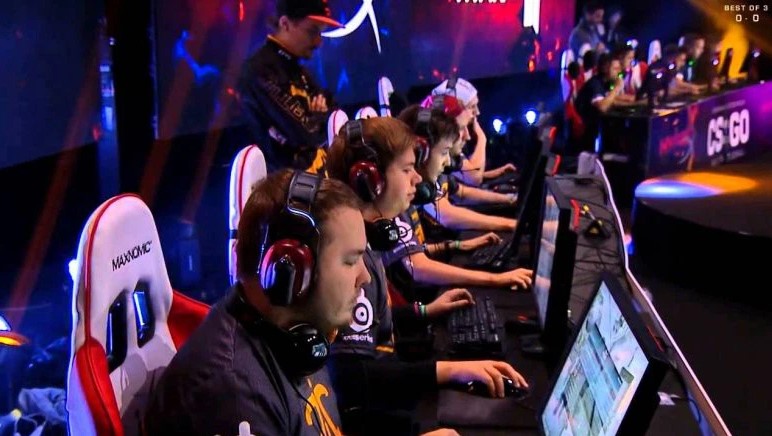 To chuc Fnatic - ong lơn Esport cua Chau Au